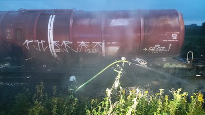 Brand Güterzug mit Gefahrstoffbeladung - Großalarm in Pfaffenhofen