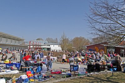 Das Herbstflohmarkt-Event für die ganze Familie am Sonntag, 20. Oktober 2024, in Niederscheyern