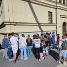 Bei der Stadtführung erhielten Jugendliche und Interessierte Einblicke in die Zeit des Nationalsozialismus.