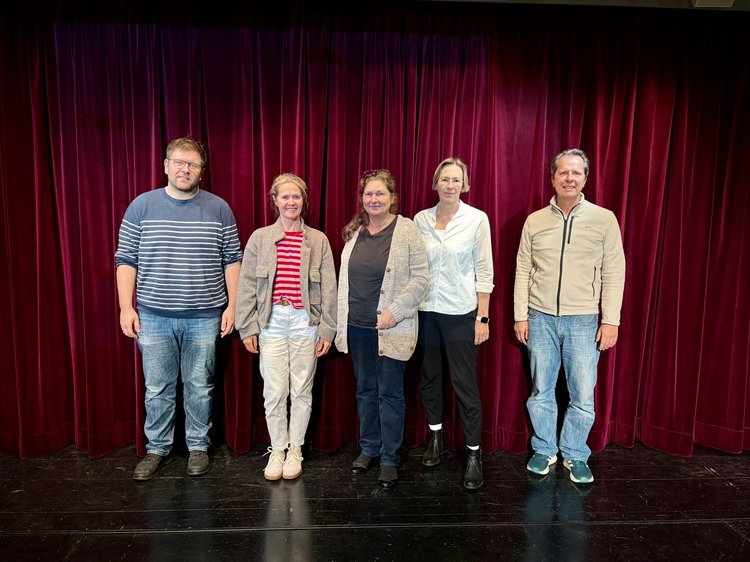 v.l.n.r.: Sebastian Malicki, Julia Götz, Marion Behringer-Weisbrod, Dr. Cordula Jany, Dr. Maximilian Dochnahl